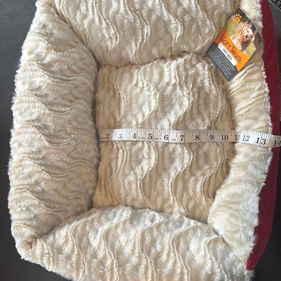 Soft Touch Pet Bed Red and Cream NEW - Picture 9 of 11